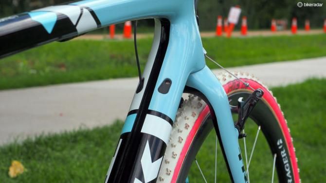 A blank plug seals up the unused driveside derailleur housing port on the Trek Boone 9 frame
