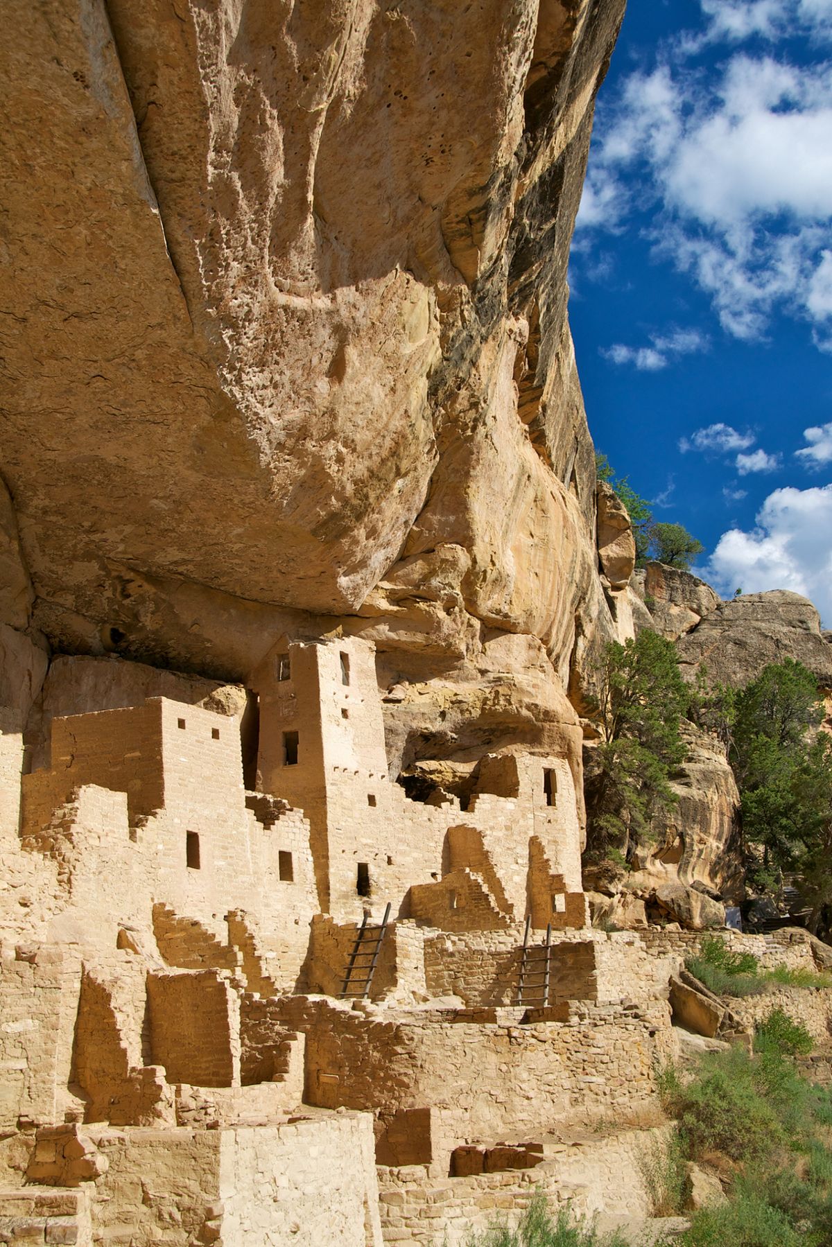 cliff dwellings