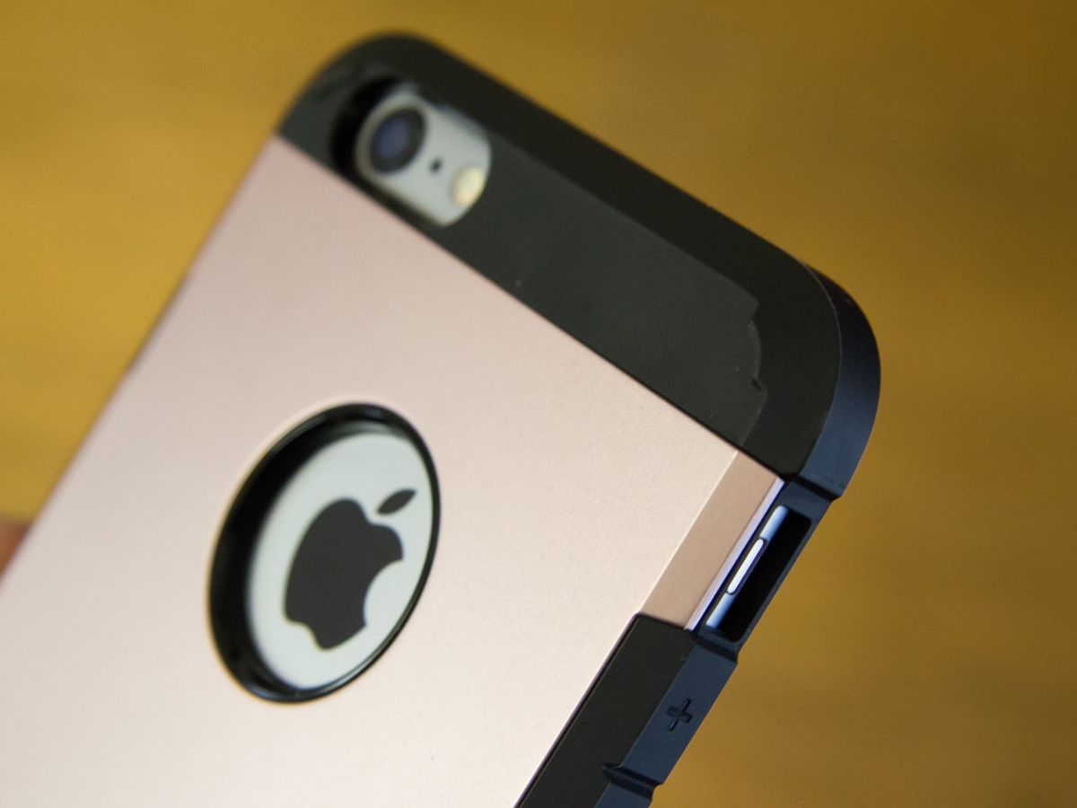 Mute switch cutout for the Spigen Tough Armor case for the iPhone 6s Plus