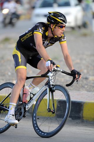 Alex Dowsett on a break, Tour of Oman 2010, stage two