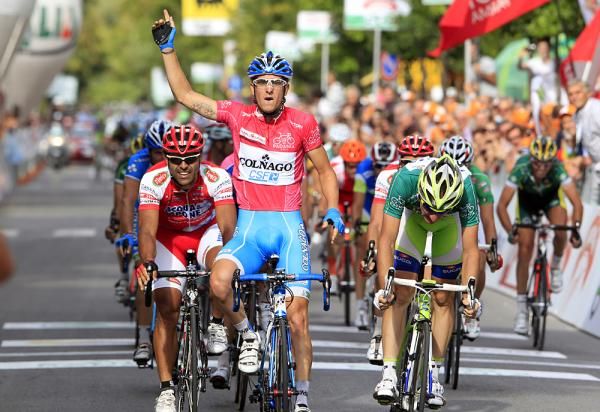 Sacha Modolo (Colnago-CSF Inox) tops the sprint again