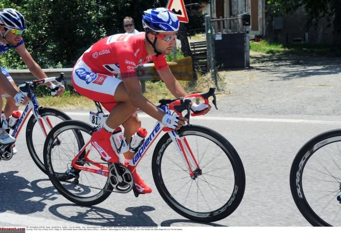 Nacer Bouhanni (FDJ) riding a special red Lapierre