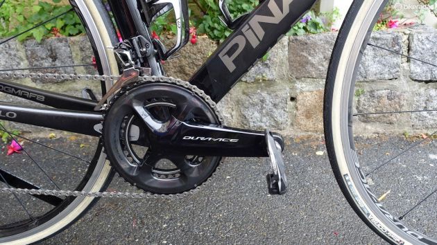 The new crank uses an asymmetric spider to improve power transfer. An integrated power meter will also be available but was not on offer for testing