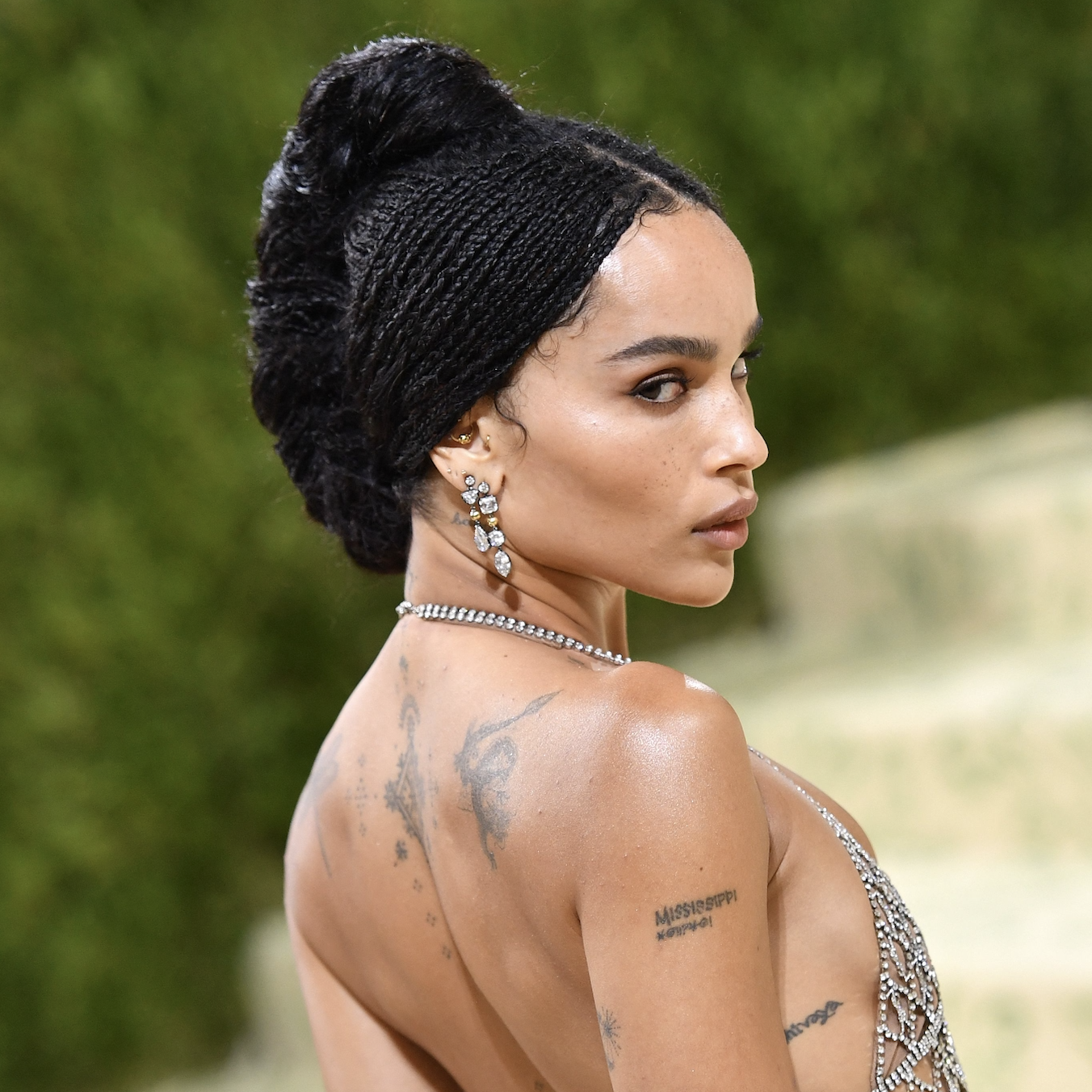 US actress Zoe Kravitz arrives for the 2021 Met Gala at the Metropolitan Museum of Art on September 13, 2021 in New York. - This year&#039;s Met Gala has a distinctively youthful imprint, hosted by singer Billie Eilish, actor Timothee Chalamet, poet Amanda Gorman and tennis star Naomi Osaka, none of them older than 25. The 2021 theme is &quot;In America: A Lexicon of Fashion.&quot;