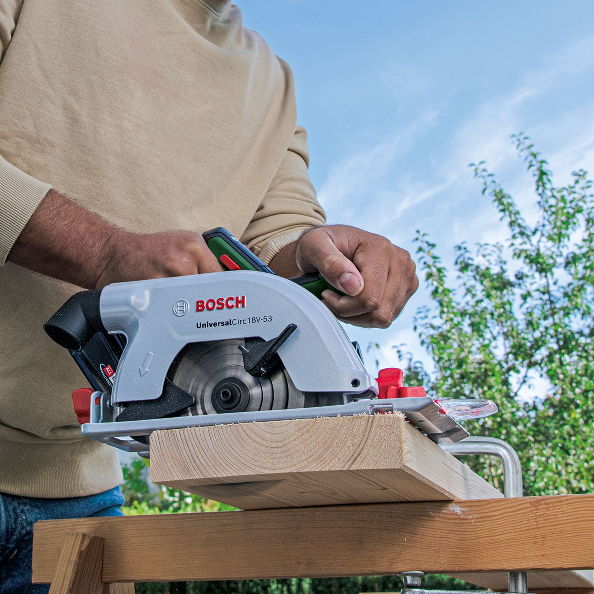Bosch UniversalCirc saw
