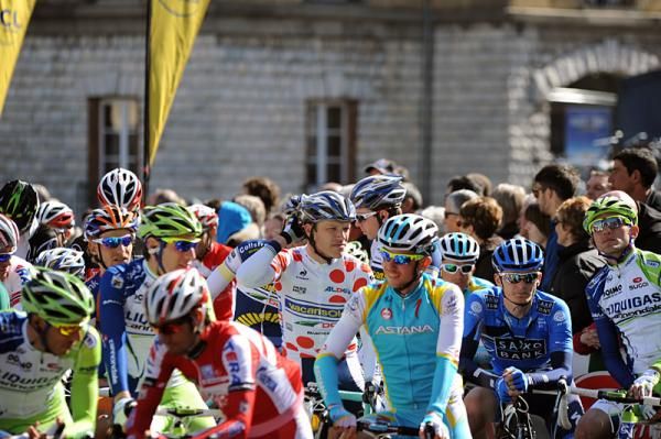 Riders await the start of stage 7 at Paris-Nice.