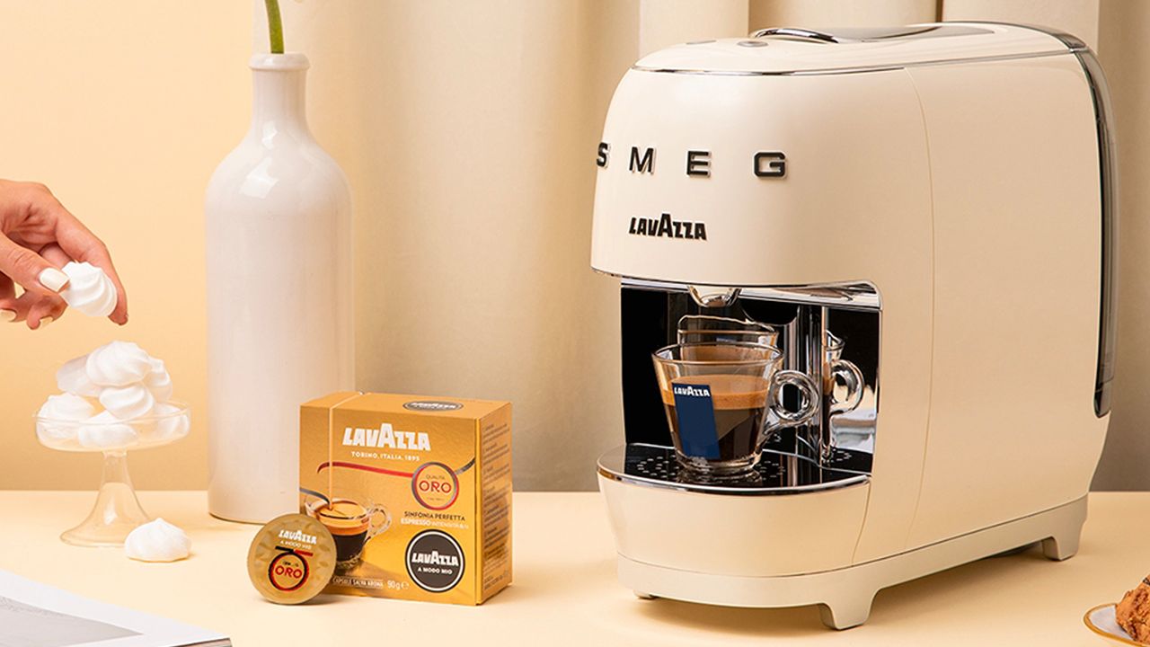 Image of Smeg A Modo Mio Lavazza review