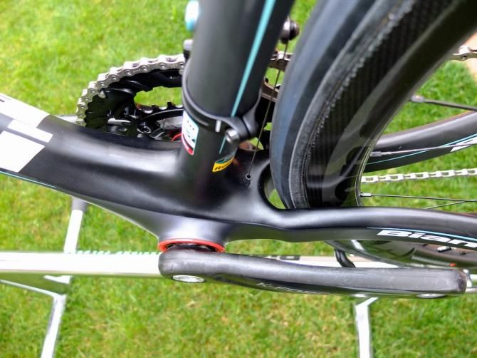 The bottom bracket shell is a chunky affair, although there's some unused width