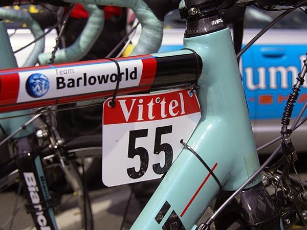 Who said it had to be fancy? Three zip ties work just fine for Barloworld.
