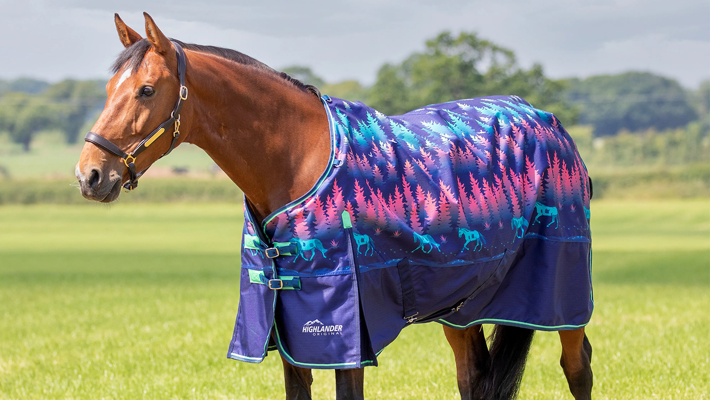 Shires Highlander Original Lite Turnout Rug