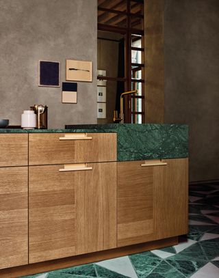 wooden kitchen cabinets by Cesar