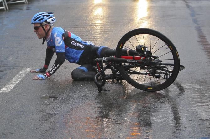 Talansky (Garmin) pulls himself off the ground at Pais Vasco