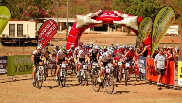 Race start in Chillagoe.