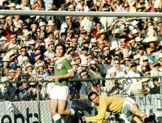 Gerd Müller in action for West Germany against Peru at the 1970 World Cup.