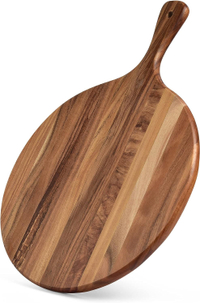 Kiteiscat Acacia Wood Round cutting board with handle
You can pretty much choose the cutting board you like best, but this acacia board has a lovely finish, can accommodate pizzas up to 12 inches in diameter, and only costs $15. The company also makes a bamboo cutting board. Obviously, if you have a pizza oven that can make 16-inch pies, you'll want to find a board that's larger. 