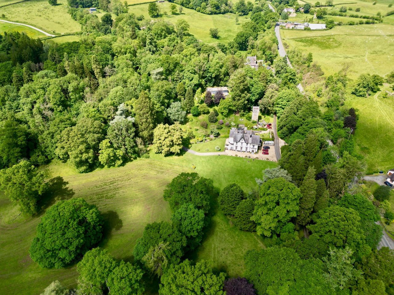 Images of Penybont Hall in Powys, Wales