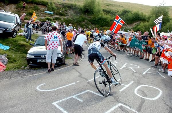 Frank Schleck was the tail-gunner on the yellow jersey group on Plateau de Beille