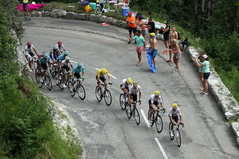 The breakaway in action during stage 8