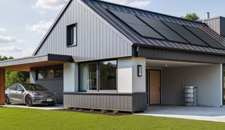 maison avec panneaux solaires et batteries zendure