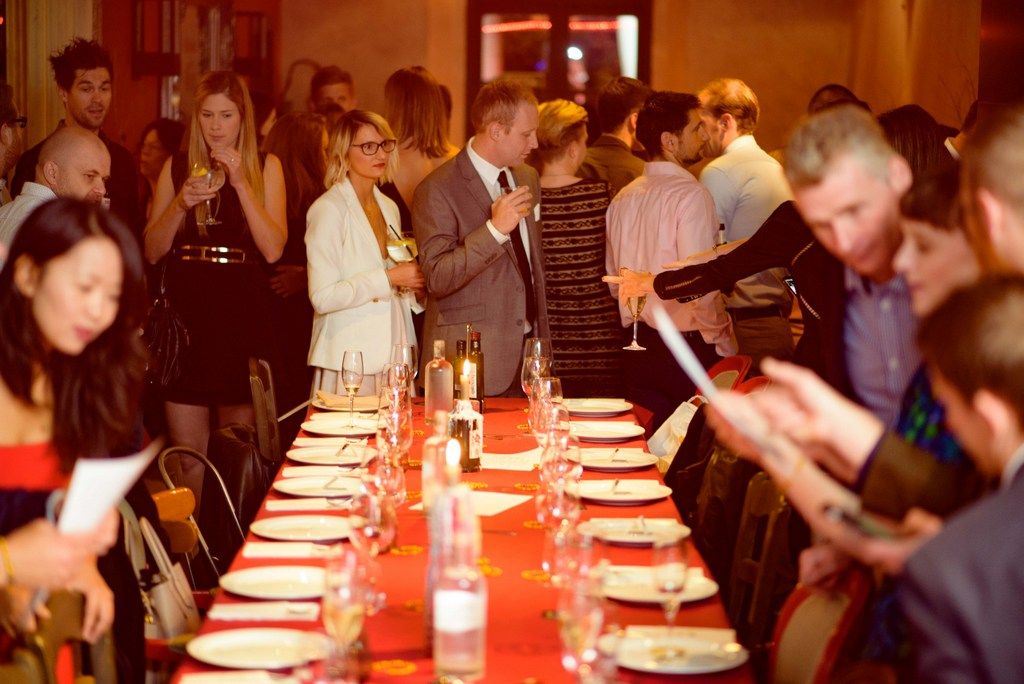 The guests have arrived for the Girona Gala for Qhubeka