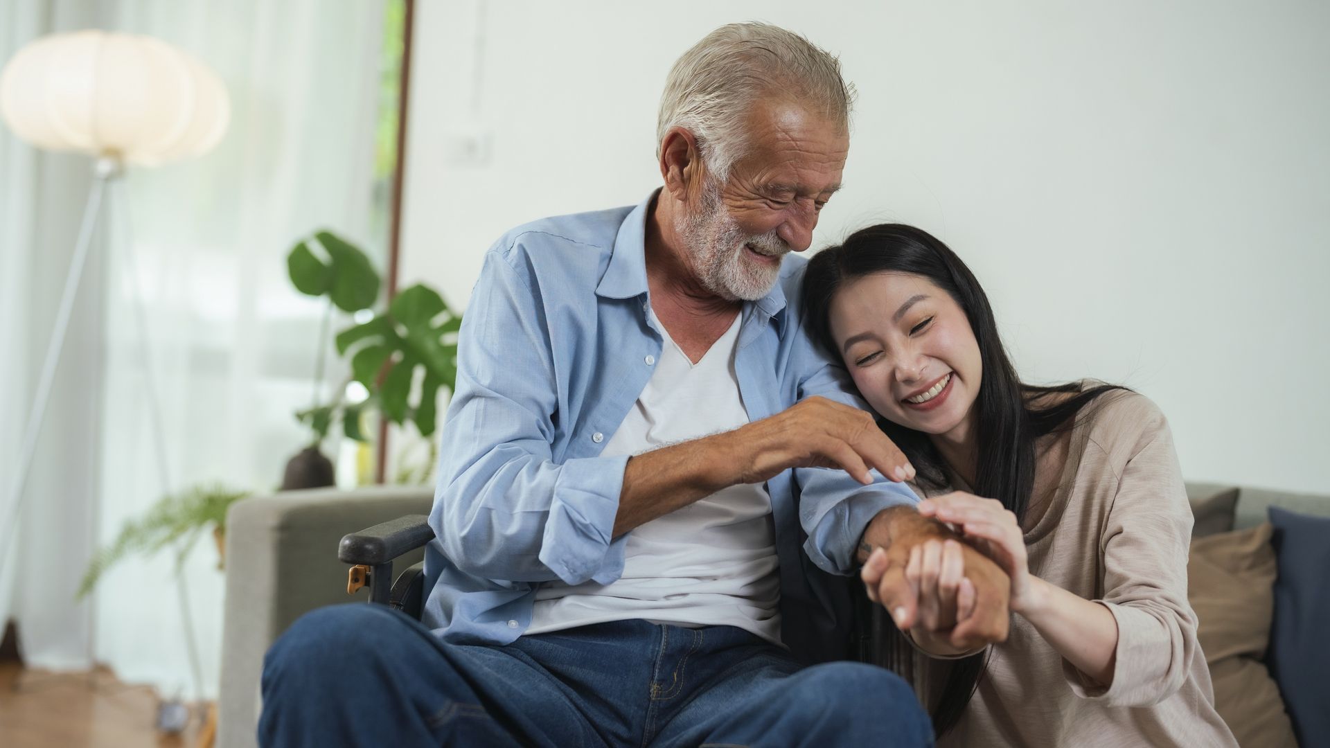 4. Estate Planning: Roth IRA Income Not Taxable for Beneficiaries.