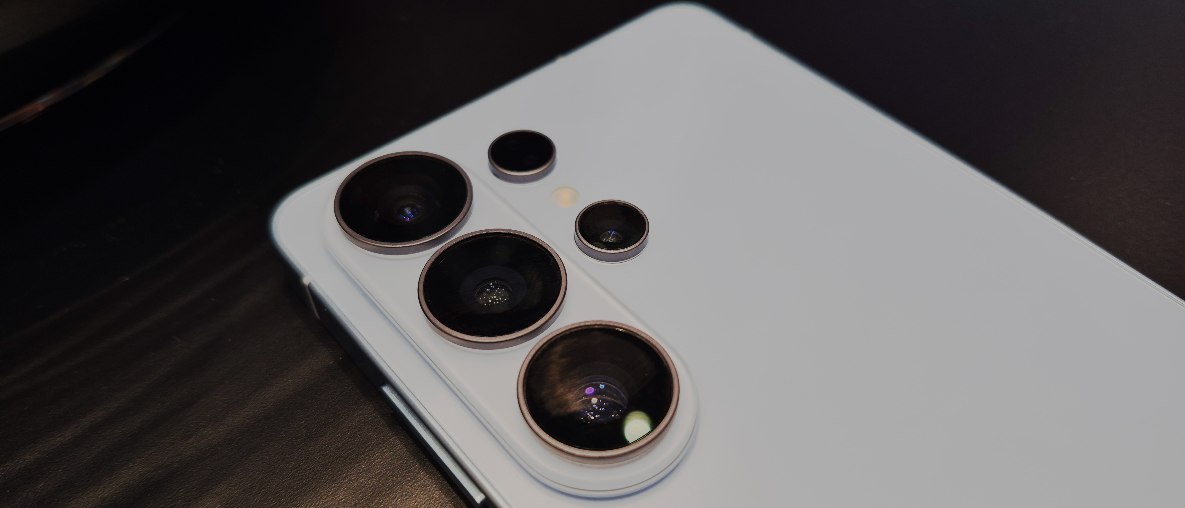 The Samsung Galaxy S26 Ultra on a desk