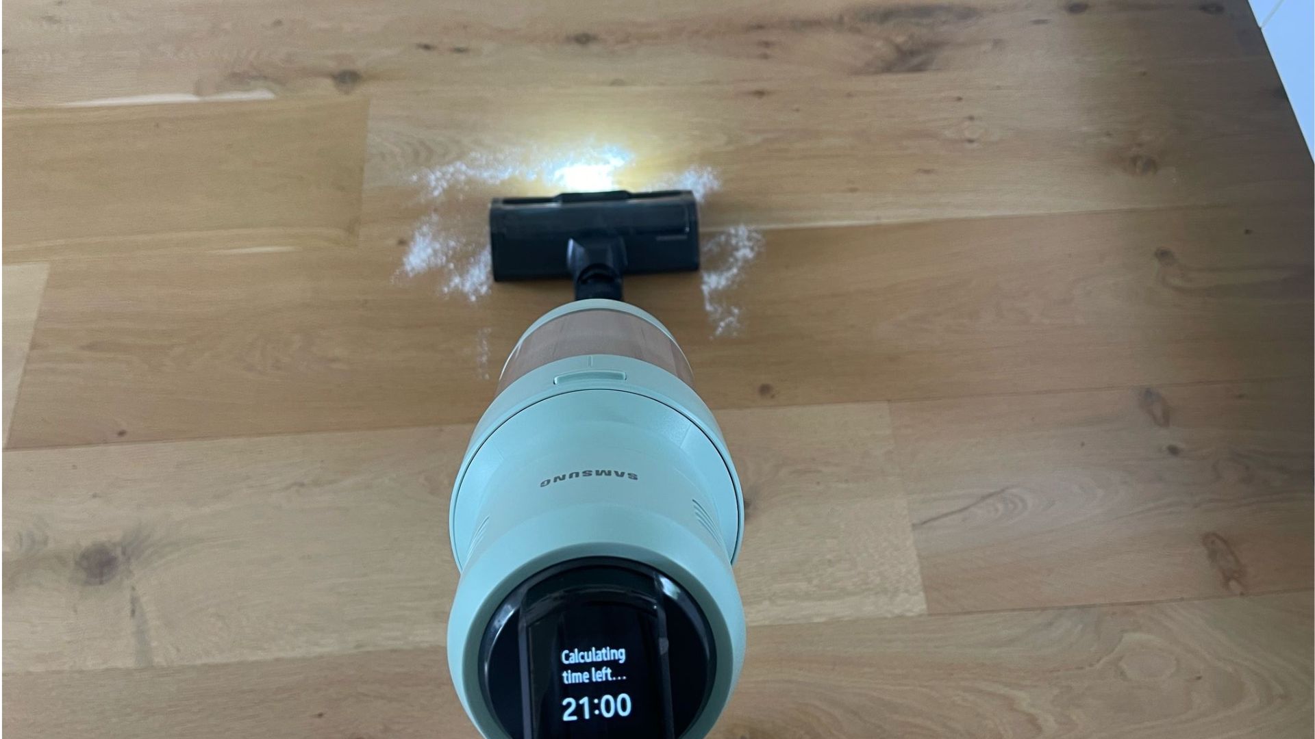 Samsung Bespoke AI Jet Ultra Vacuum vacuuming