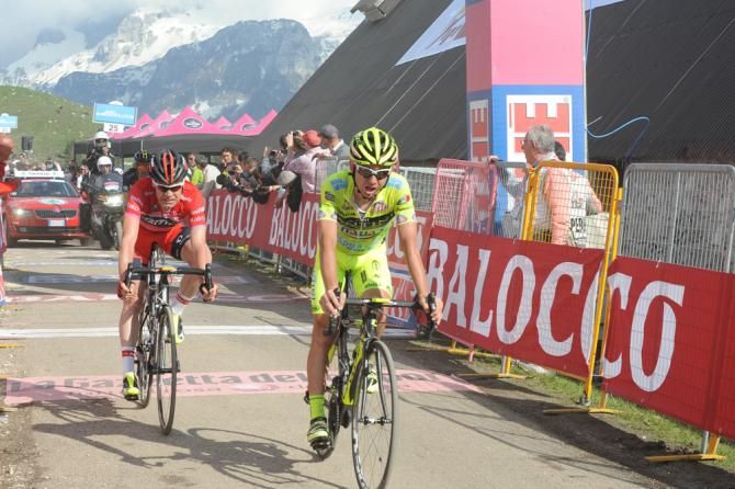 Mauro Santambrogio (Vini Fantini-Selle Italia) leads home Cadel Evans (BMC)