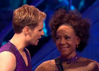 Oona King exits Dancing On Ice in dramatic finale