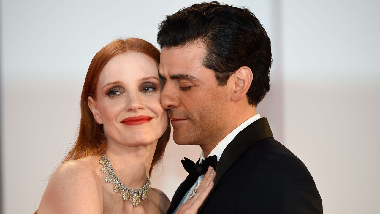 Jessica Chastain and Oscar Isaac