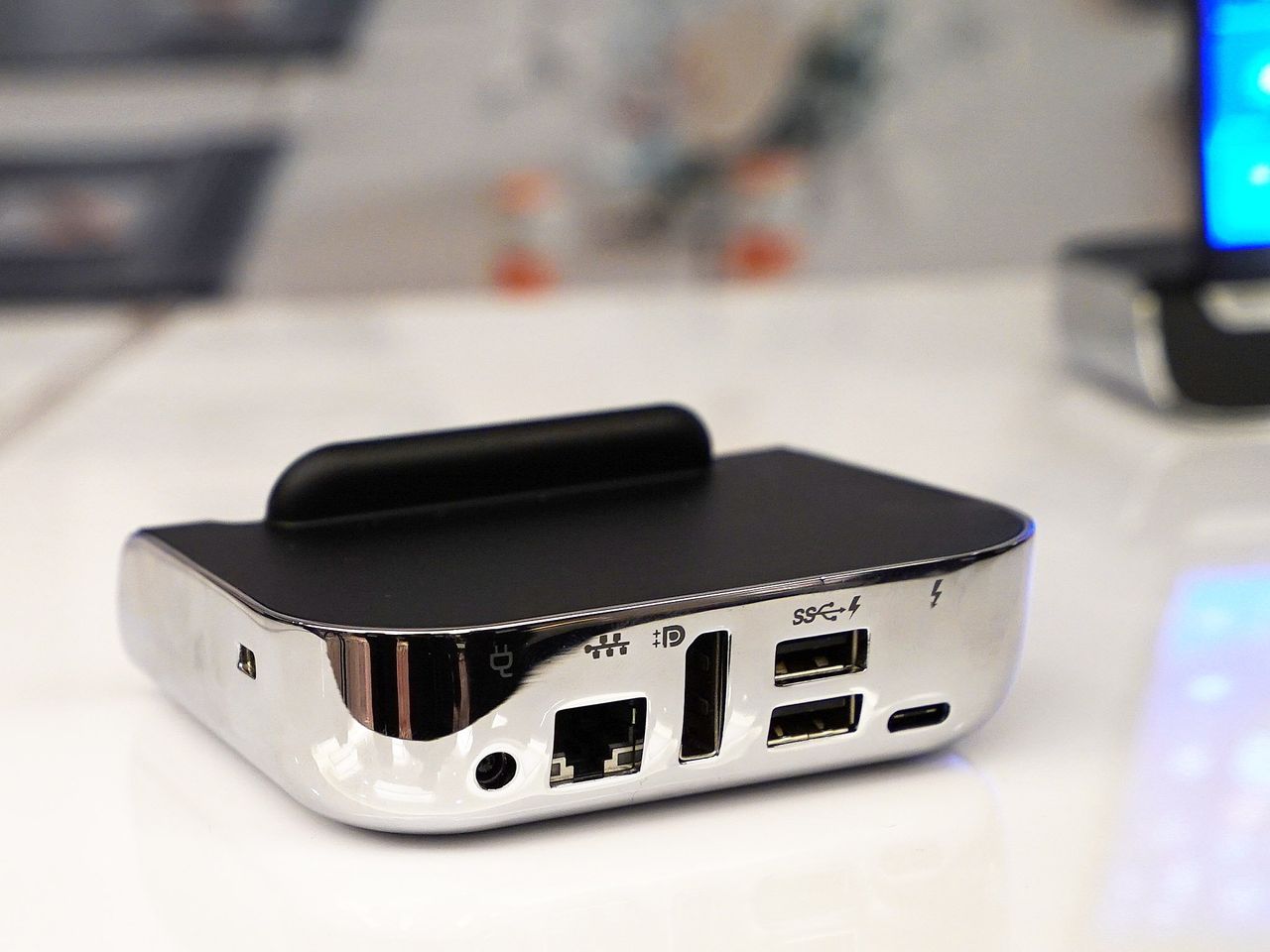 HP Elite x3 dock