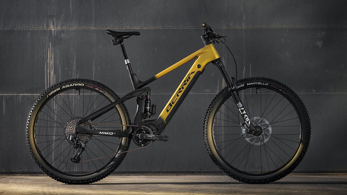 Berria announces new carbon flagship Mako Hybrid GT eMTB