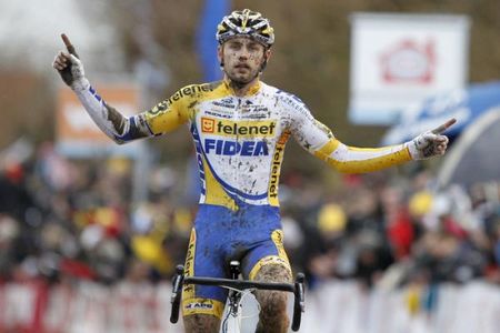 Rob Peeters finishes on the podium