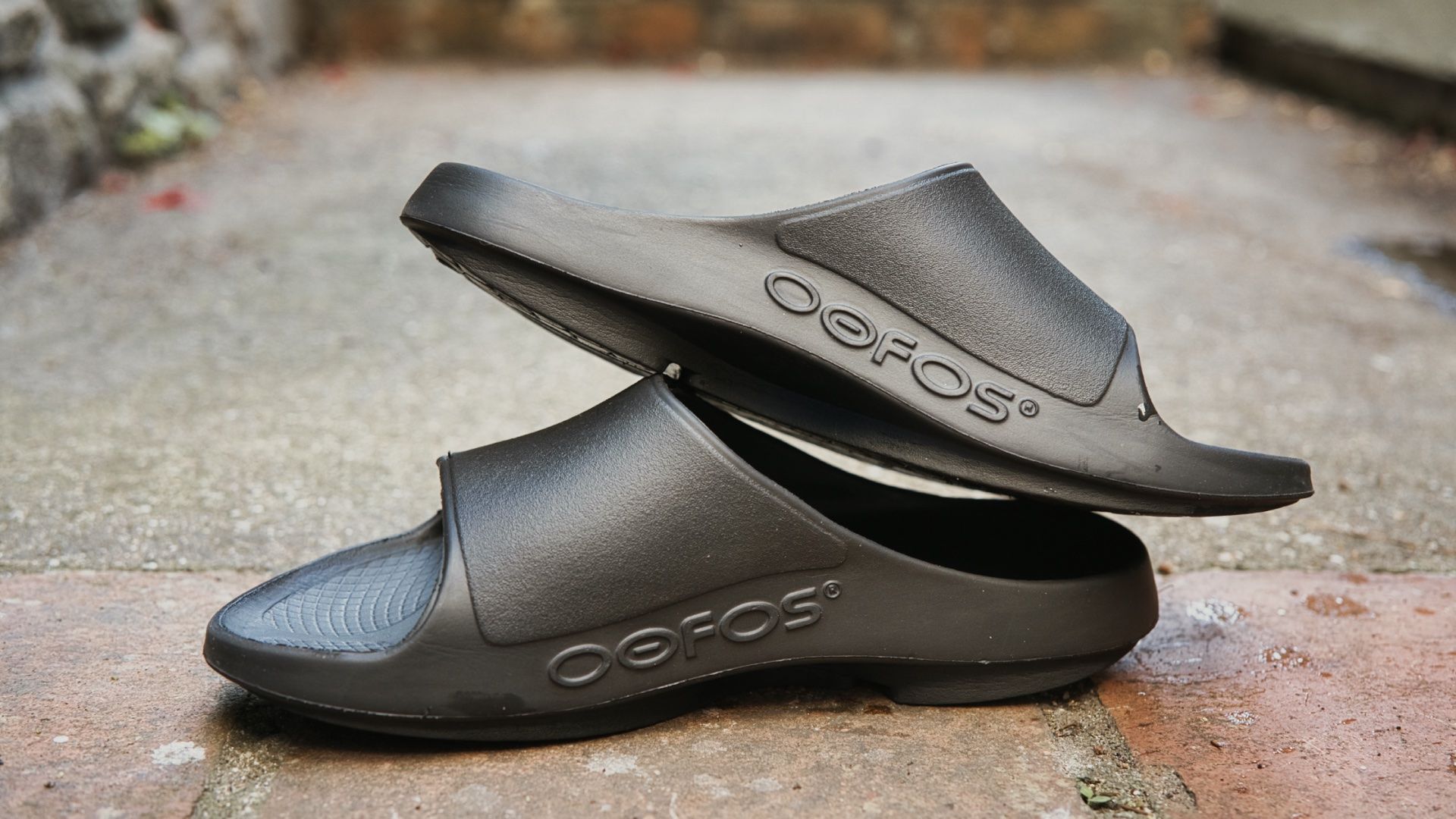 I tried the OOFOS OOAHH Sport Flex Slide Sandals T3