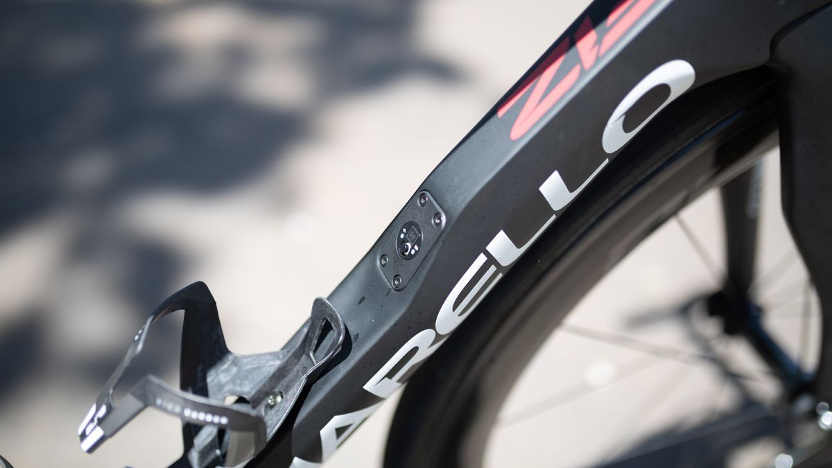 Luke Rowe's Pinarello Dogma F12 XLight