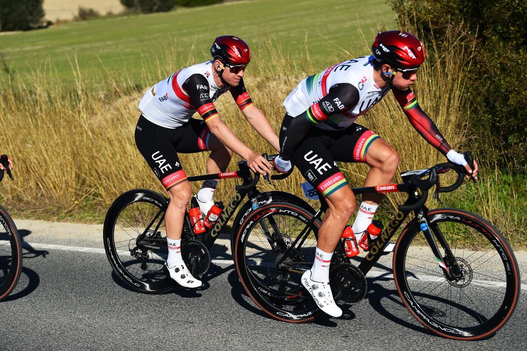 PALMA SPAIN JANUARY 30 LR Pascal Ackermann of Germany and Ryan Gibbons of South Africa and UAE Team Emirates compete during the 1st Challenge Ciclista Mallorca 2022 Trofeo Playa De PalmaPalma a 1691km race from Playa de Palma to Palma ChallengeMallorca on January 30 2022 in Palma Spain Photo by Dario BelingheriGetty Images