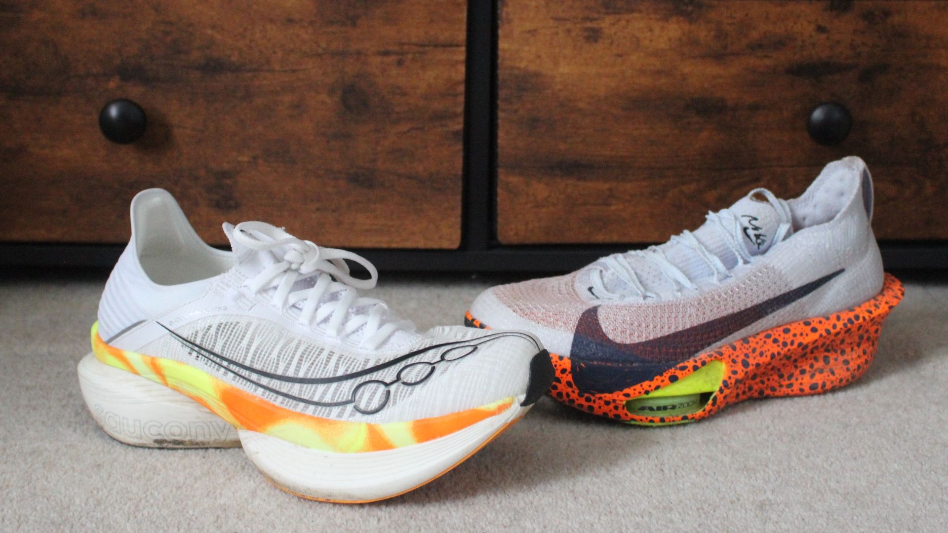 saucony endorphin speed vs nike zoom fly