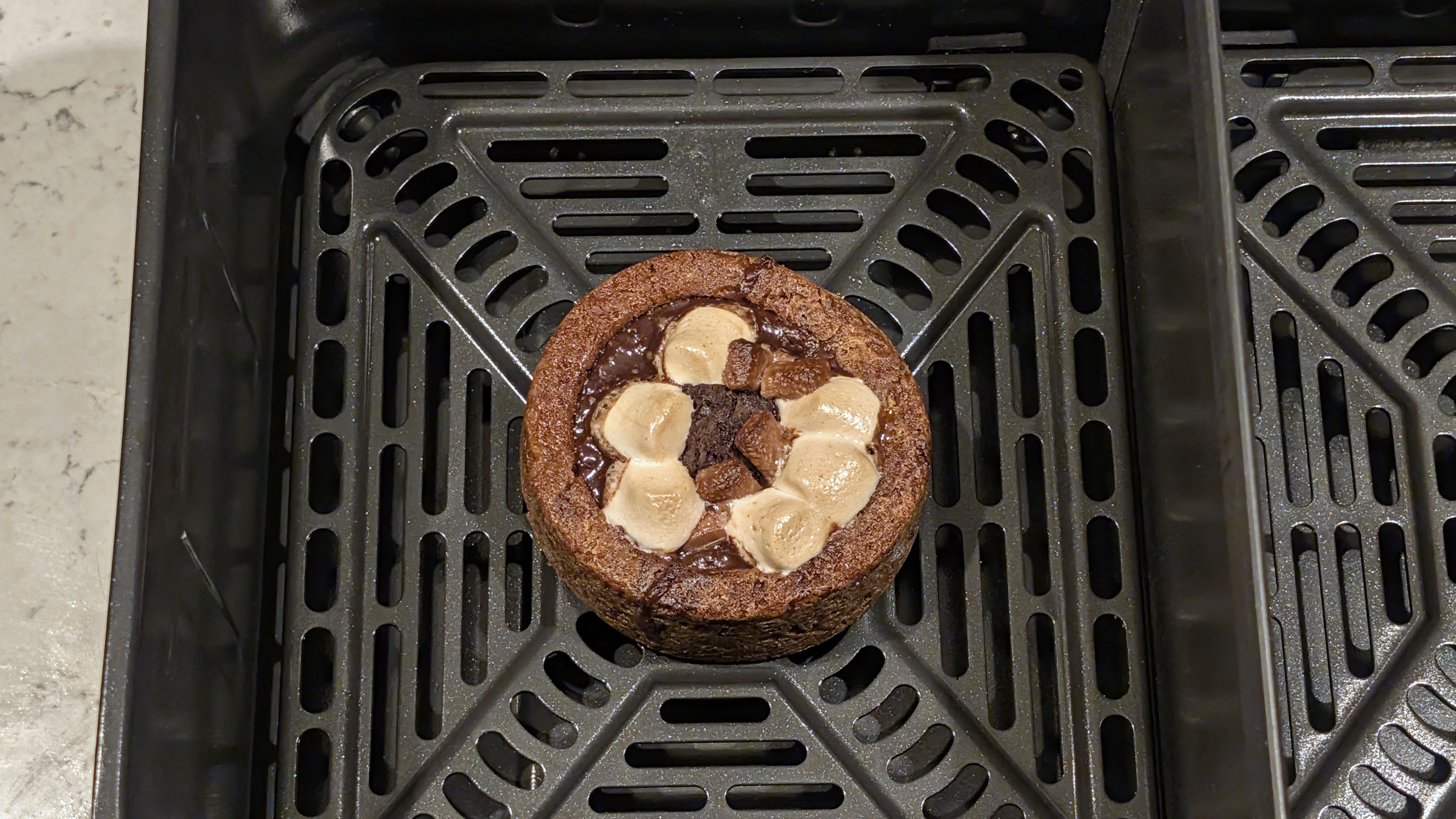 Baked cookie cup