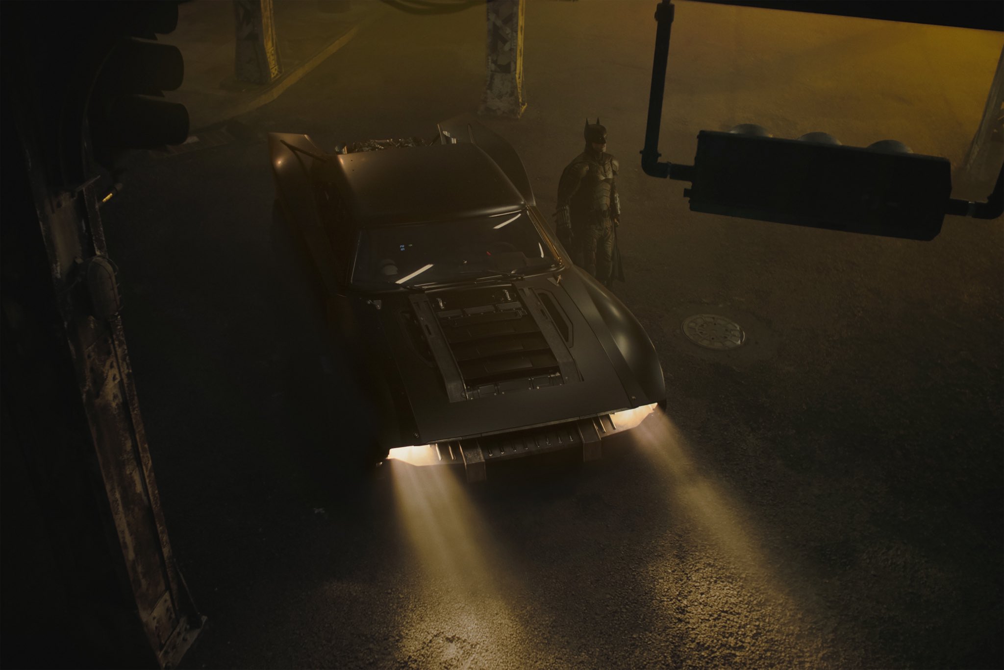 The Batman movie photos batmobile