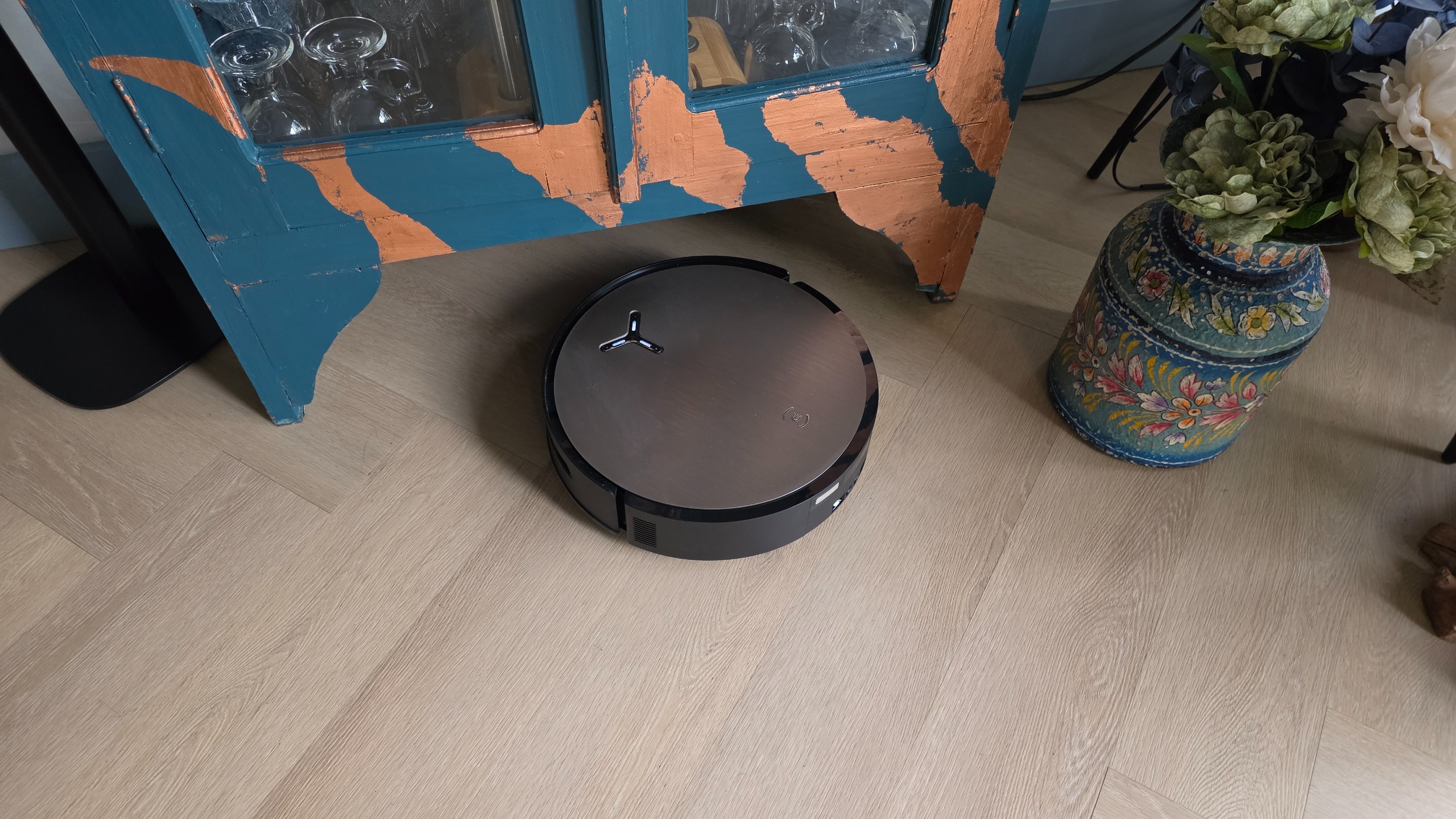 ECOVACS DEEBOT X12S OmniCyclone