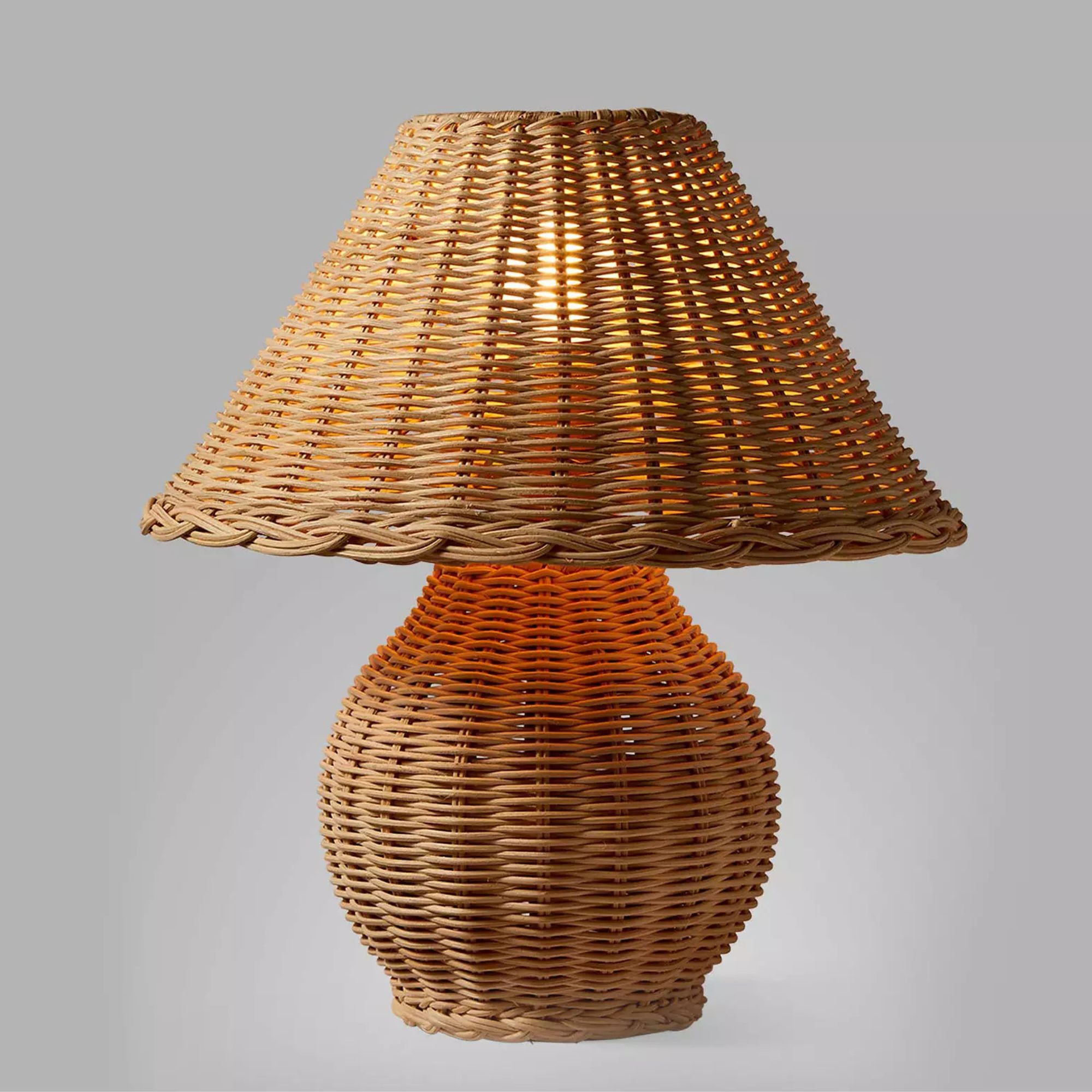 Worthing Petite Table Lamp