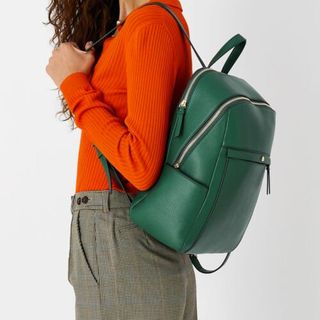 Accesorize green backpack