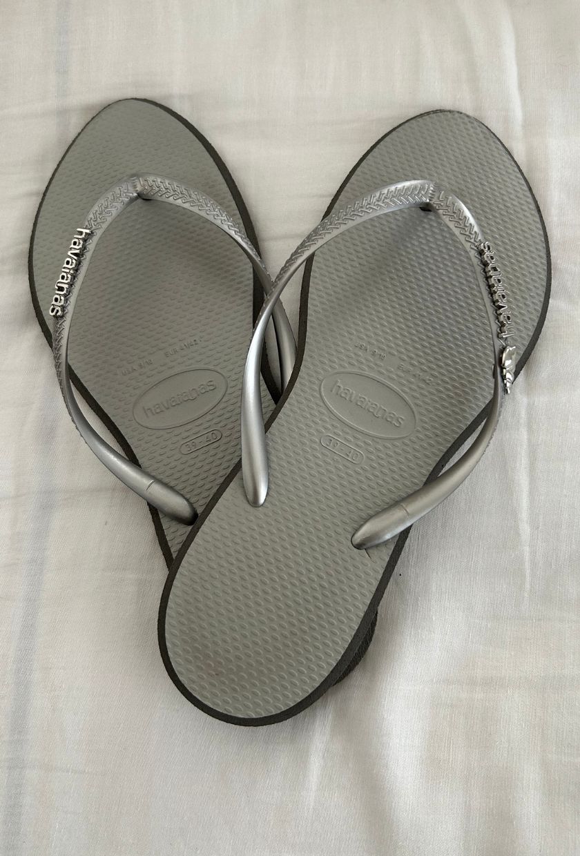 1 Just Got Back From Holiday—Every Stylish Person Was Wearing These Chic £12 Sandals With Linen, Shorts and Dresses