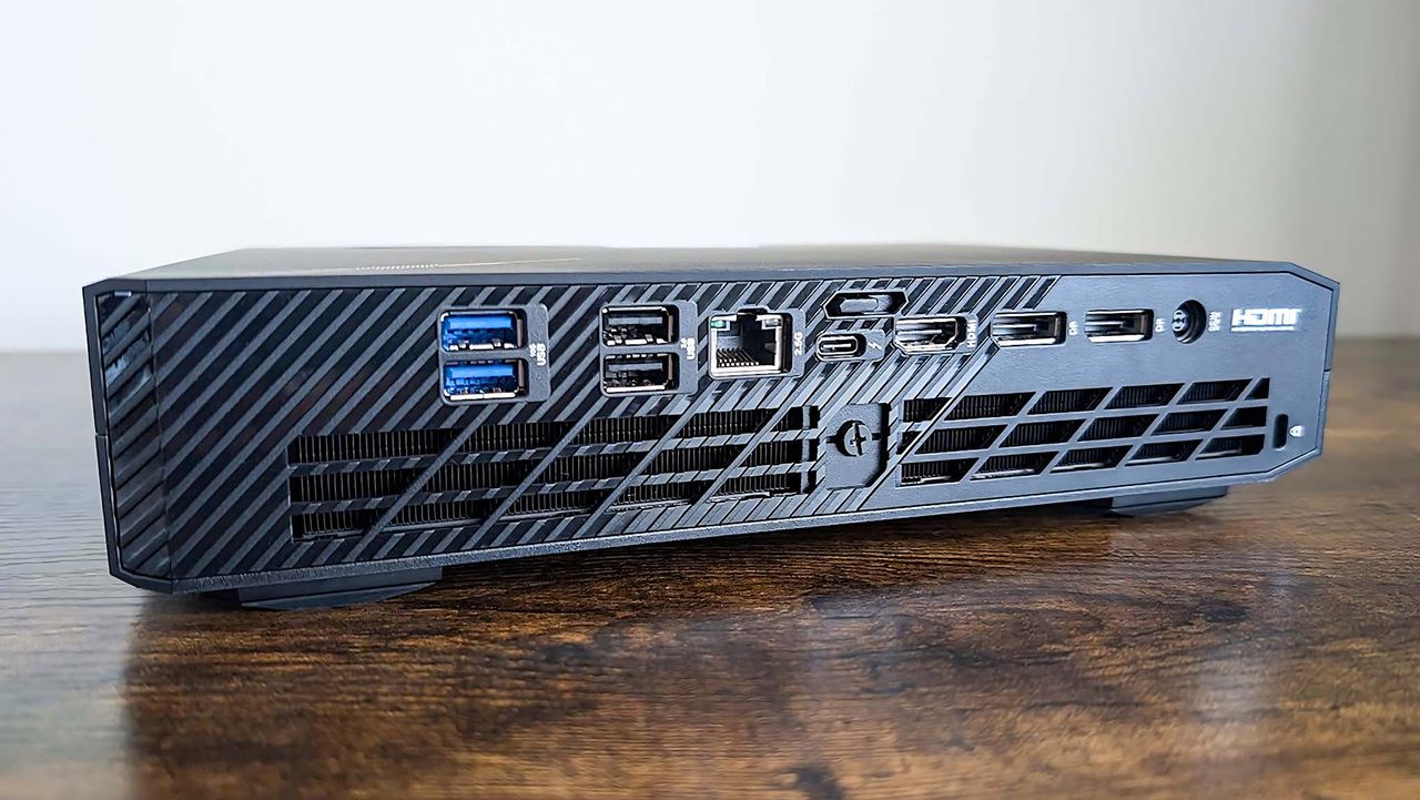 ASUS ROG NUC 970 Gaming Mini PC back ports.