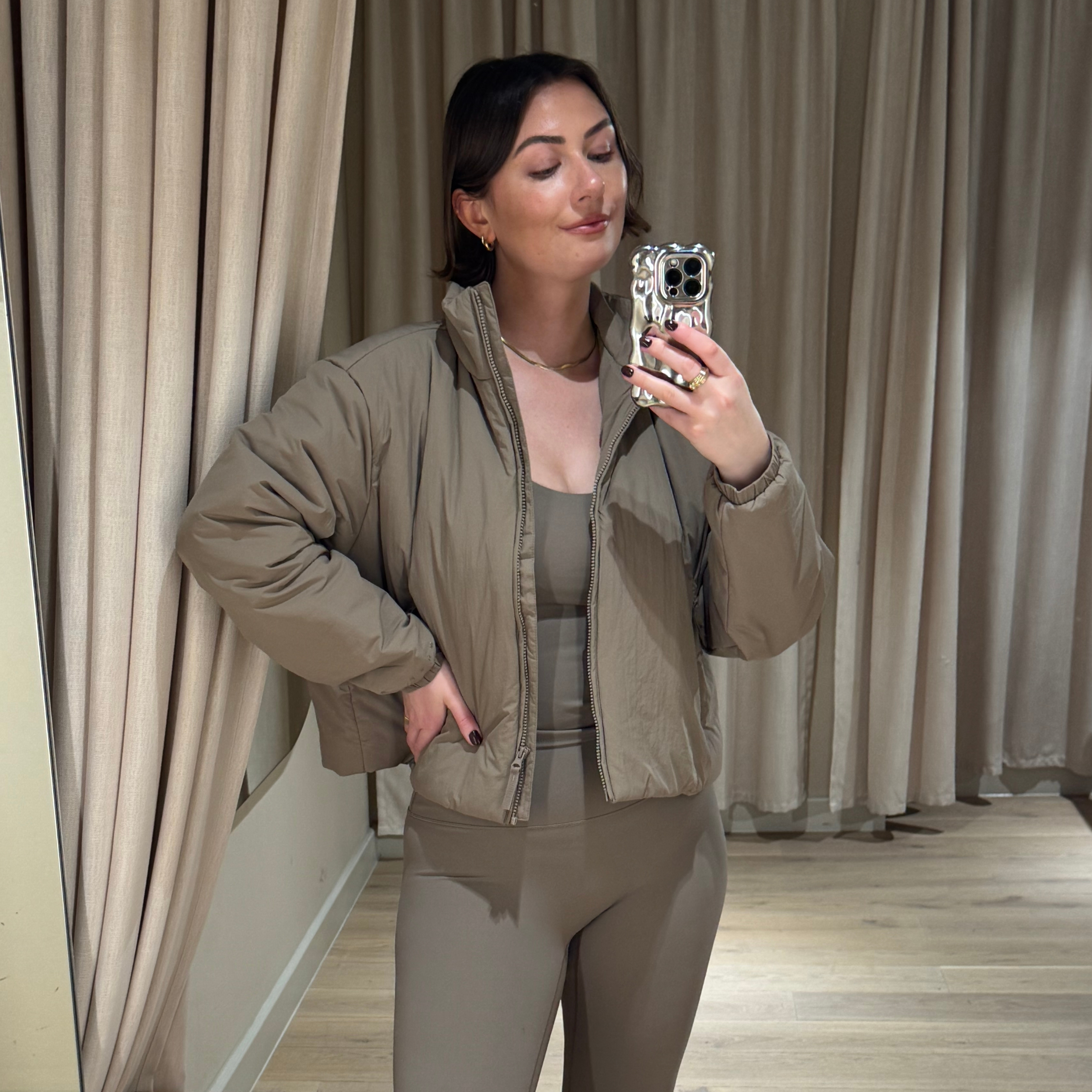 Sophie Robyn Watson tries on the latest H&amp;M Move collection.