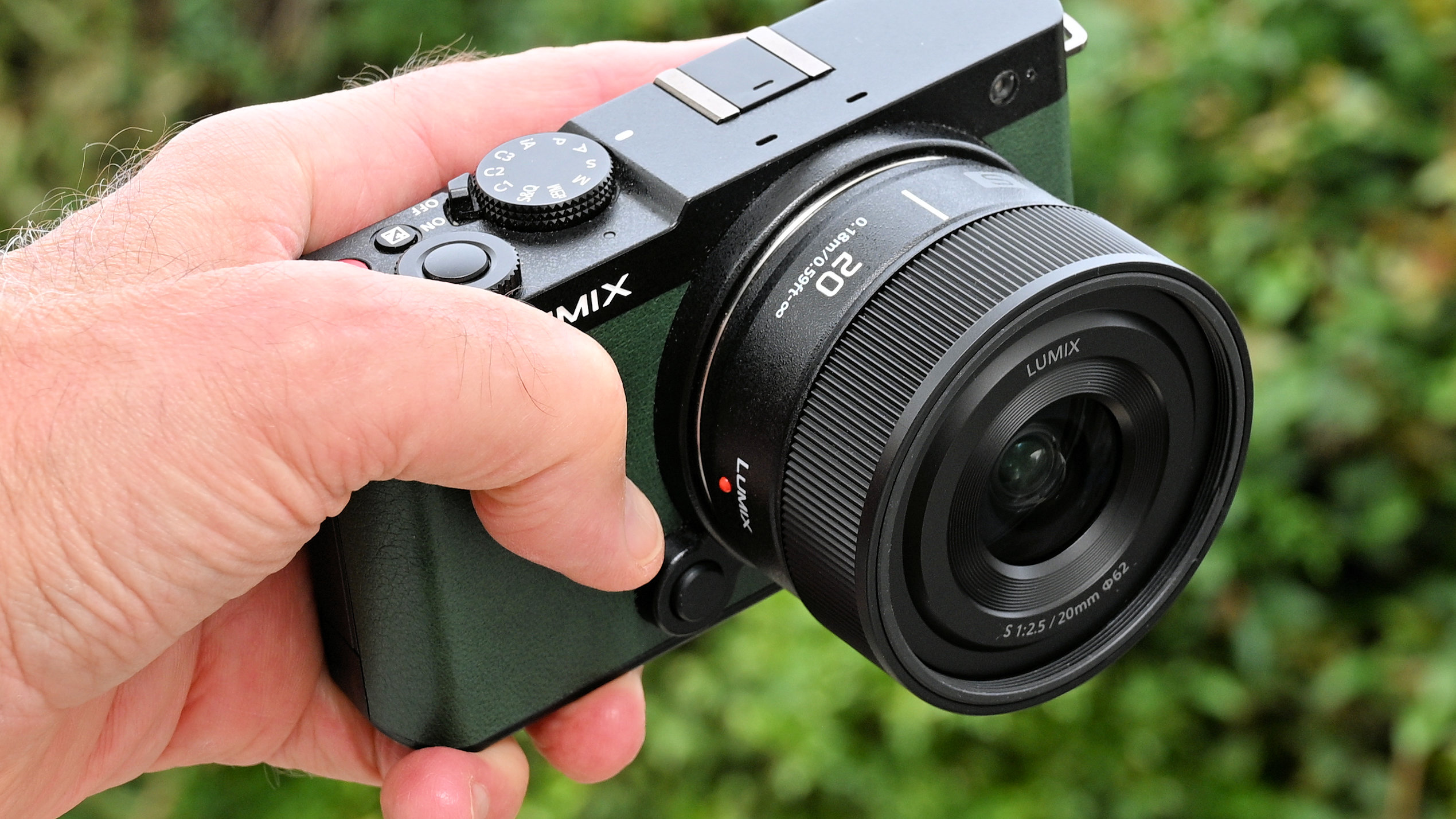 Panasonic Lumix S 20mm f/2.5 product image