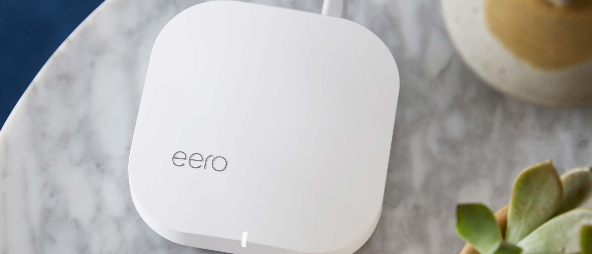 Coverage: 1 to 2 Bedroom Home Advanced Tri-Band Mesh WiFi System to Replace Traditional Routers and WiFi Ranger Extenders eero Home WiFi System 1 eero Pro + 1 eero Beacon 