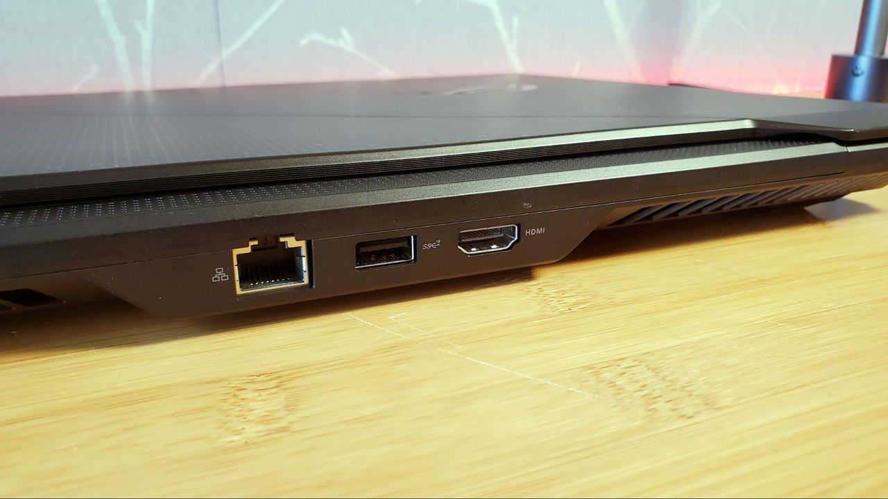 Asus ROG Zephyrus Duo 15 SE GX551