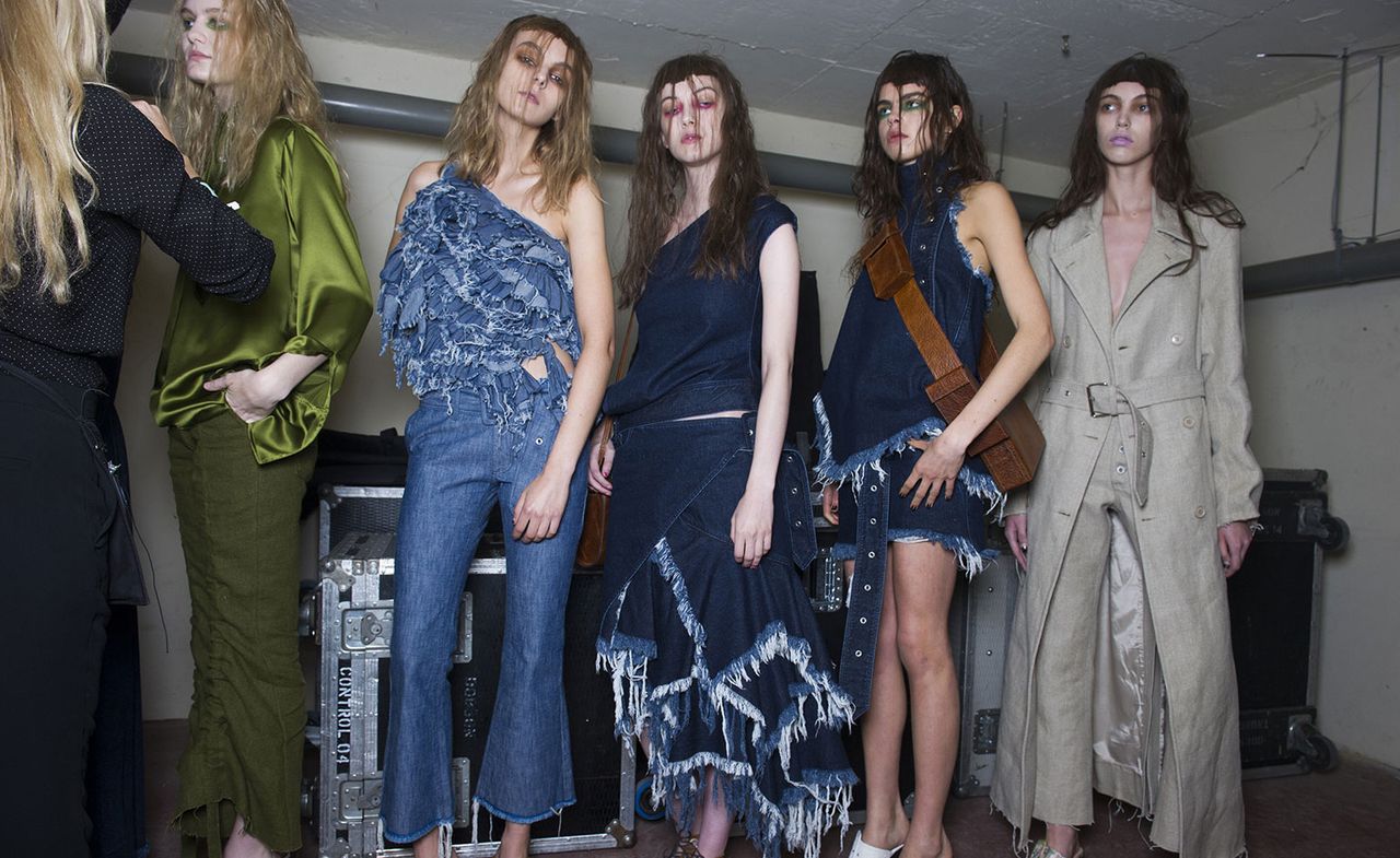 Marques&#039;Almeida S/S 2016 fashion show backstage models