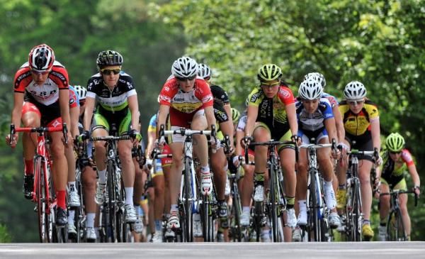 The field in the German women's road championship